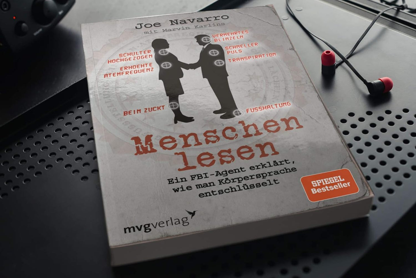 Menschen lesen: Ein FBI-Agent erklärt, wie man Körpersprache entschlüsselt